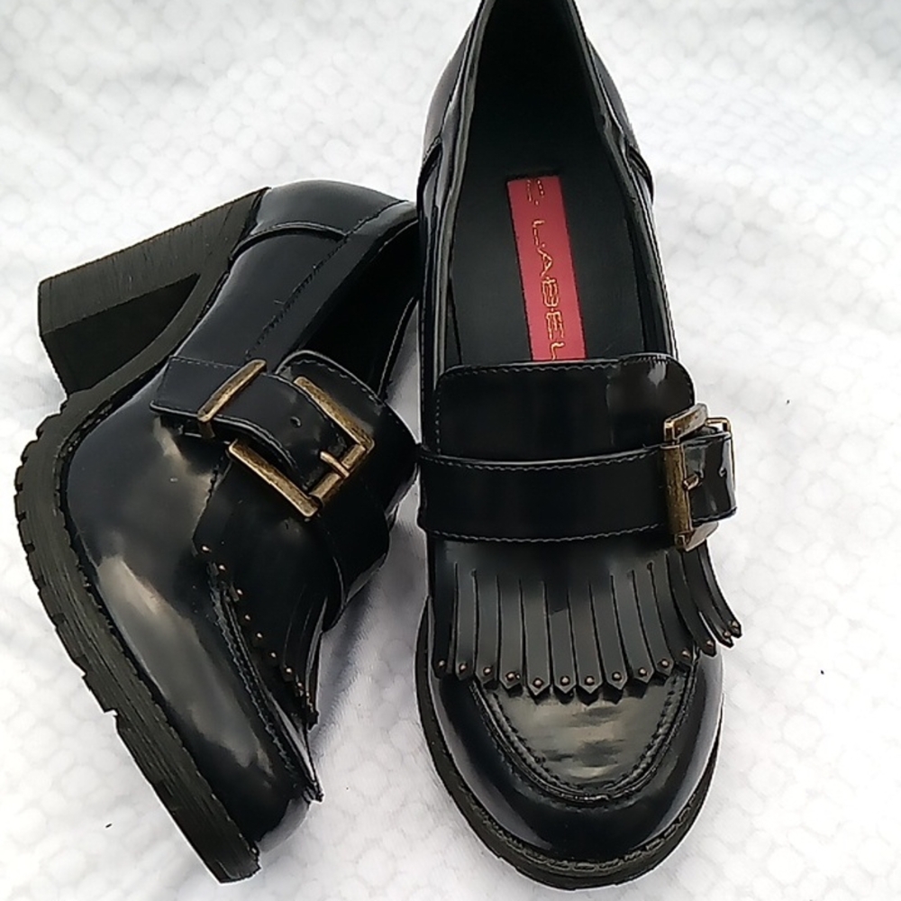 Elegant Navy Heeled Loafers